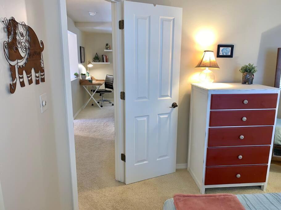 The Comforts' Inn: Mountain Escape Mountainaire Eksteriør billede
